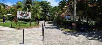 2 BEDROOM HOUSE NEAR TAMAR PROJECT PRAIA DO FORTE!!!
