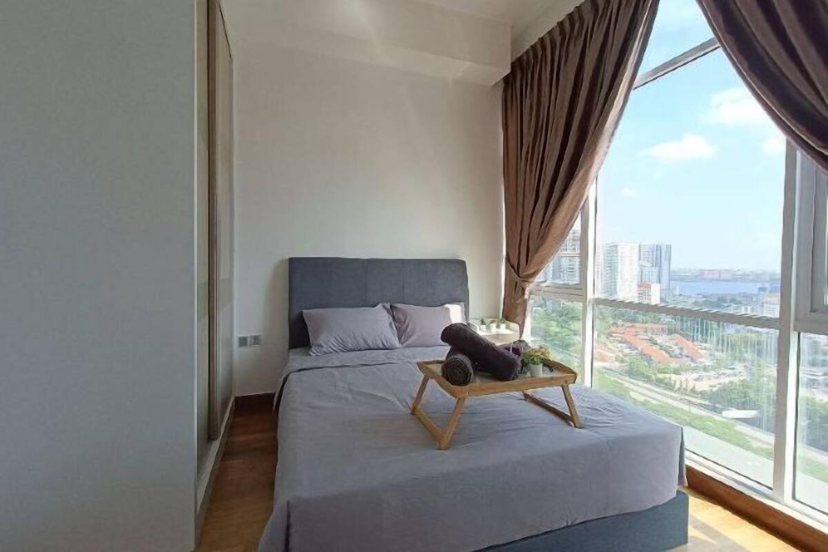 1 Schlafzimmer, individuell dekoriert, individuell eingerichtet