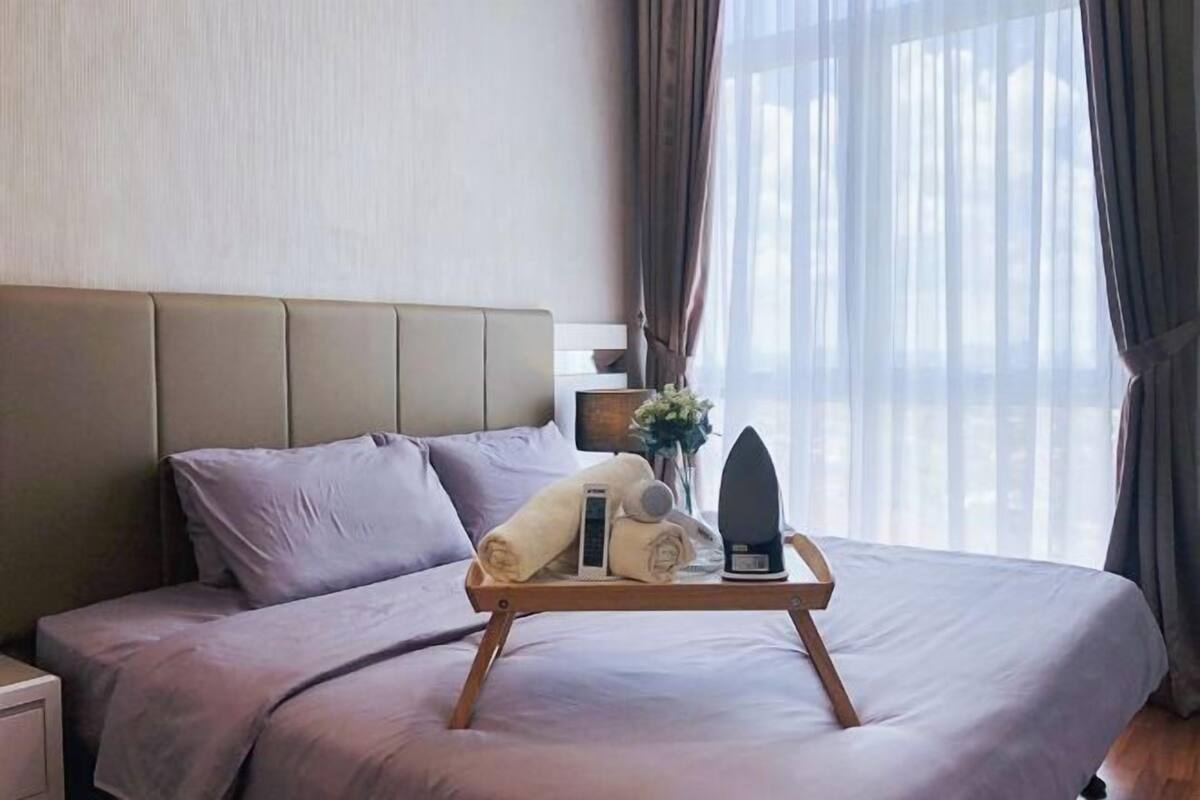 1 Schlafzimmer, individuell dekoriert, individuell eingerichtet