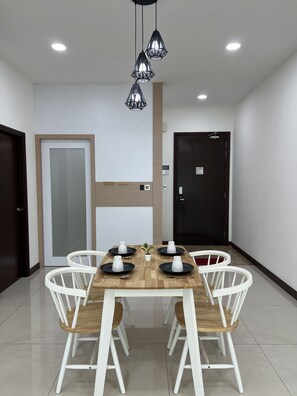 Appartement Confort | Salle à manger