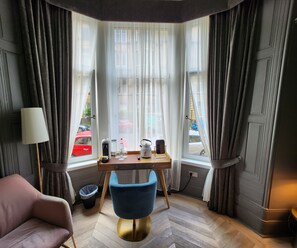 Individually decorated, individually furnished, desk, laptop workspace - Boutique 50 (Glasgow)