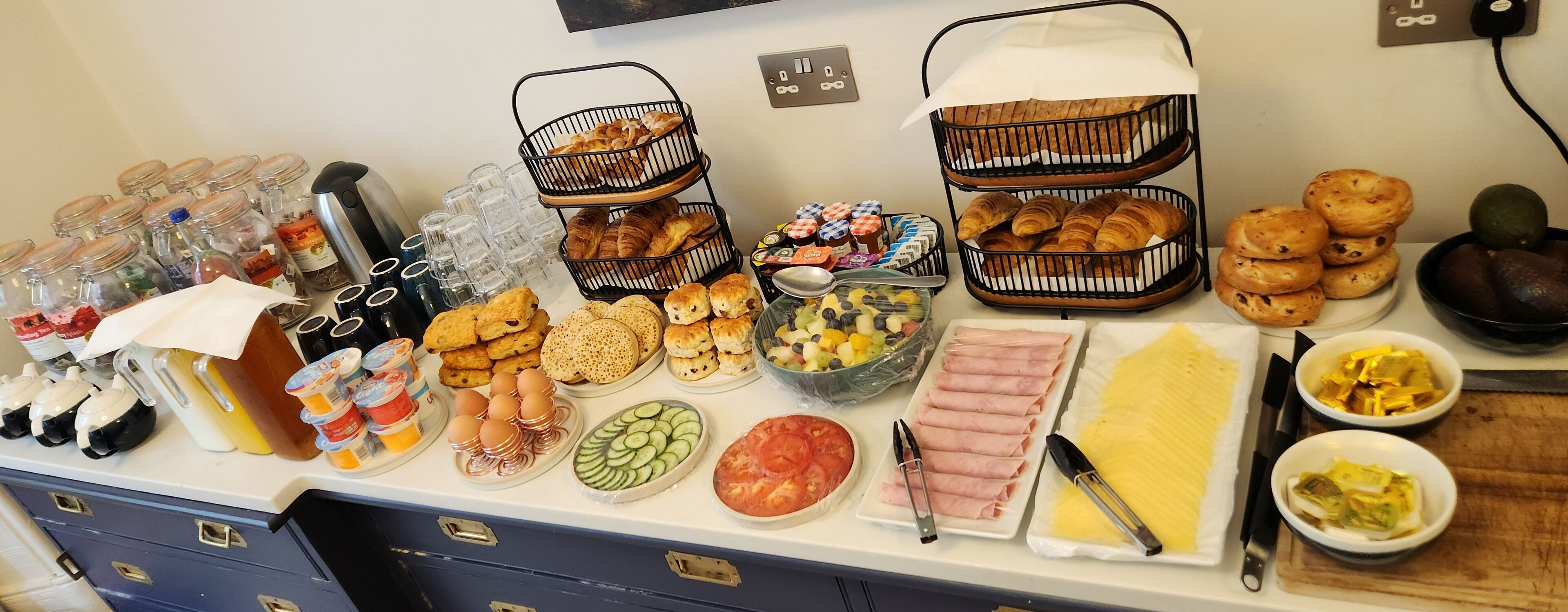 free daily continental breakfast