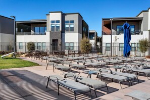 Townhome, 4 Bedrooms | Property grounds