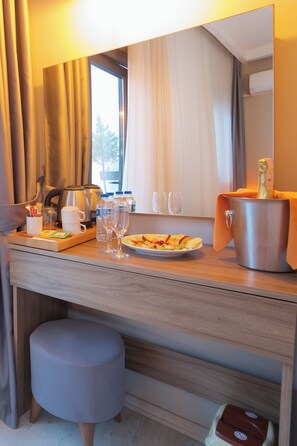 Deluxe Double Room with Terrace