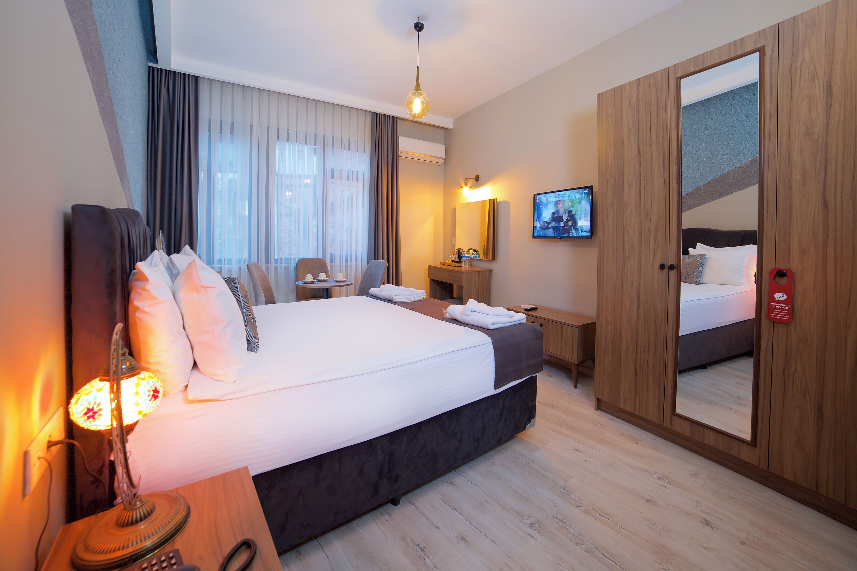 comfort triple room | 1 bedroom, minibar, in-room safe, desk
