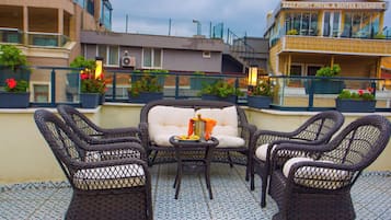 Chambre luxueuse double | Terrasse/patio
