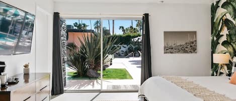 9 bedrooms, iron/ironing board, free WiFi, bed sheets