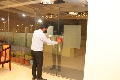 Gadiraju Palace Convention Centre & Hotel