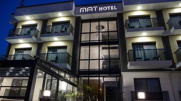 Fachada de la propiedad