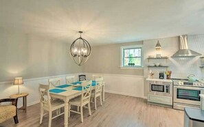 Fridge, microwave, oven, stovetop - Hidden Lake Sanctuary  (West Union)