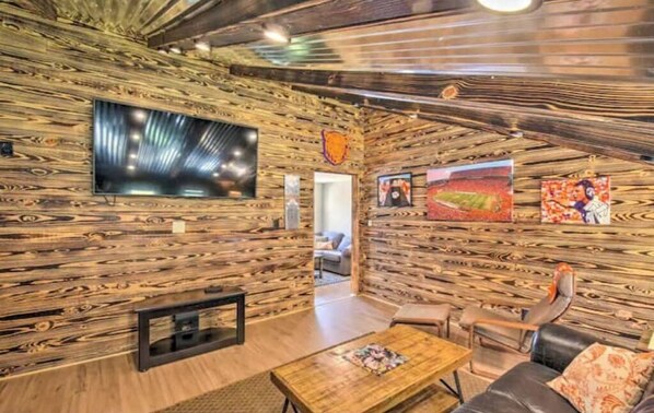 Una Smart TV, libros