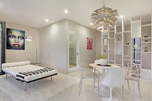 Klassiek huis | 3 slaapkamers, gratis wifi, beddengoed