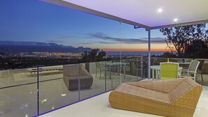 Classic House | Terrace/patio
