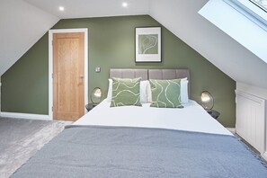 4 bedrooms, free WiFi, bed sheets - Host & Stay | Littlebeck House (Whitby)