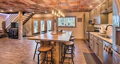 'Timberland Estates' Cabin: Close to Trails!