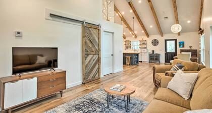 Trendy Palm City Cottage w/ Porch on 5 Acres!
