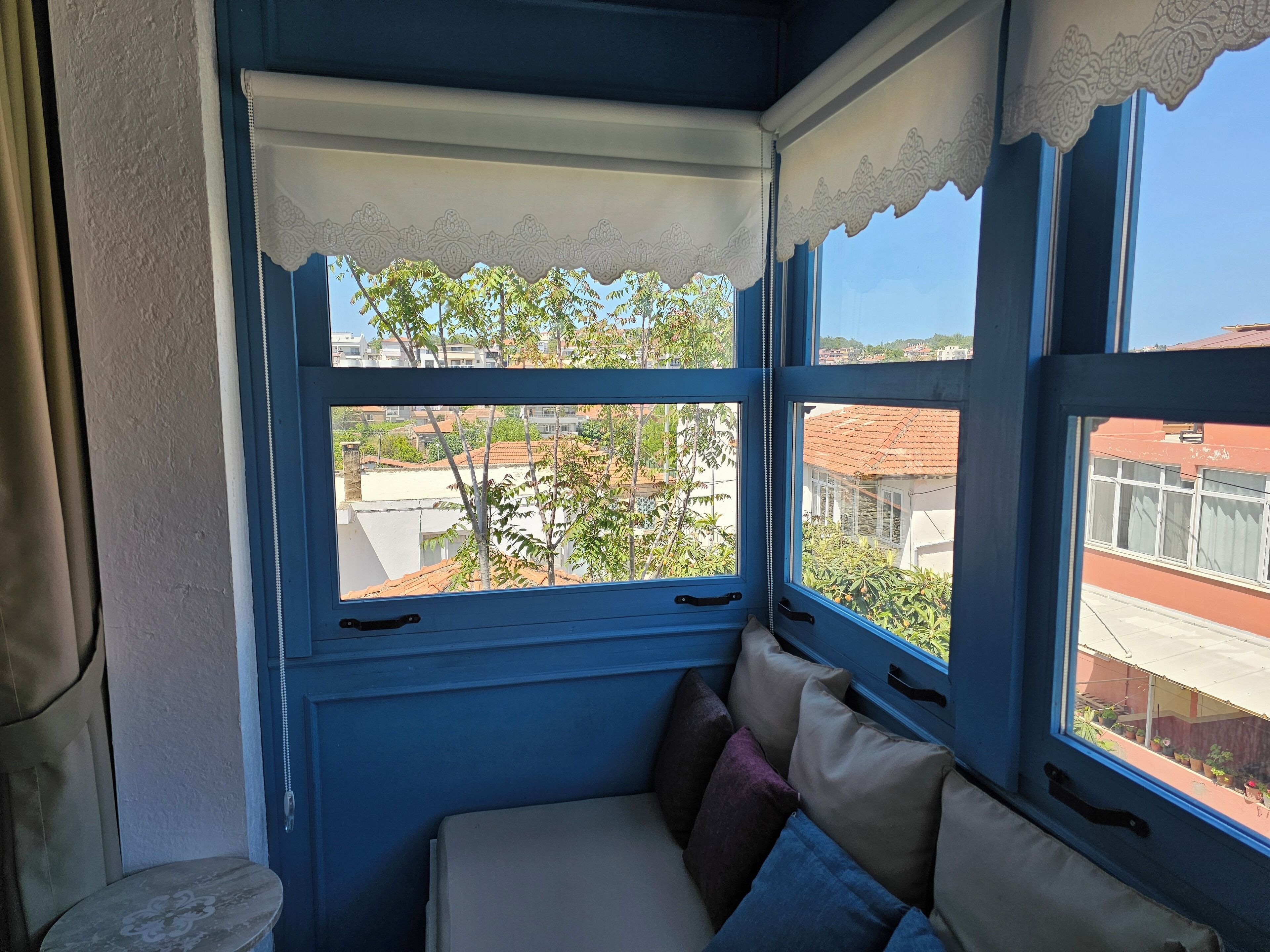 deluxe triple room | 1 bedroom, memory-foam beds, free minibar items, individually decorated