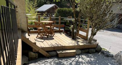 Charming, quiet 30 m 2 apartment with private terrace