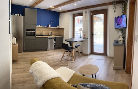 Interior. Charming, quiet 30 m 2 apartment with private terrace