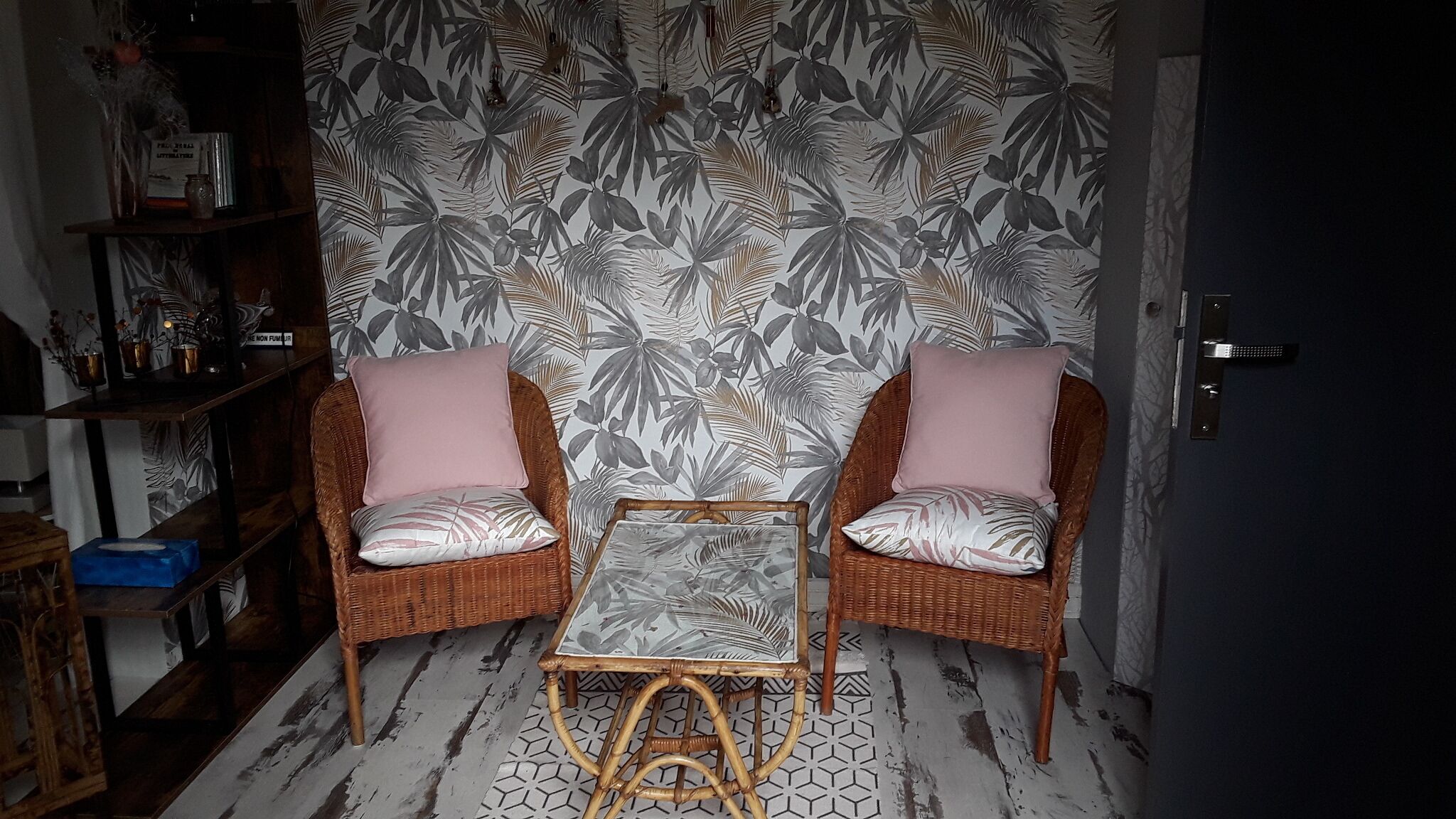 Deluxe Twin Room | Individually decorated, individually furnished, desk, laptop workspace