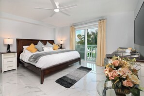 4 bedrooms, iron/ironing board, free WiFi, bed sheets - Luxury 4 Bdrm Oceanfront in Cozumel 3CN (San Miguel de Cozumel)