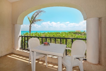 Sip on your morning coffee while you watch the waves and embrace the laidback coastal vibes!