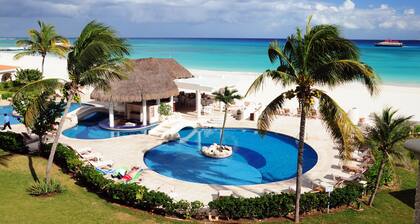 2 Bdrm Beachfront Xaman Ha! Great Rates! 7114