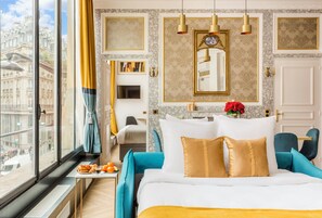 3 sovrum, skrivbord, strykjärn/strykbräda och resesäng