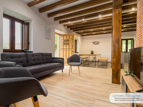 Spectacular rural villa in Cabarceno