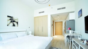 Estudio estándar, acceso a la piscina
