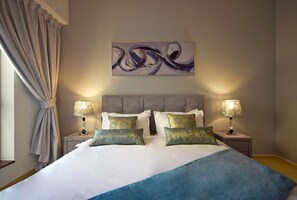 Căn hộ Tiêu chuẩn, 2 phòng ngủ, có thể sử dụng hồ bơi, quang cảnh bến du thuyền | 2 phòng ngủ