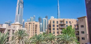 Exterior - Miska 2 (Dubai)
