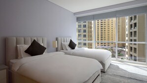 Standard-Apartment, 2 Schlafzimmer, Poolzugang, eingeschränkter Meerblick