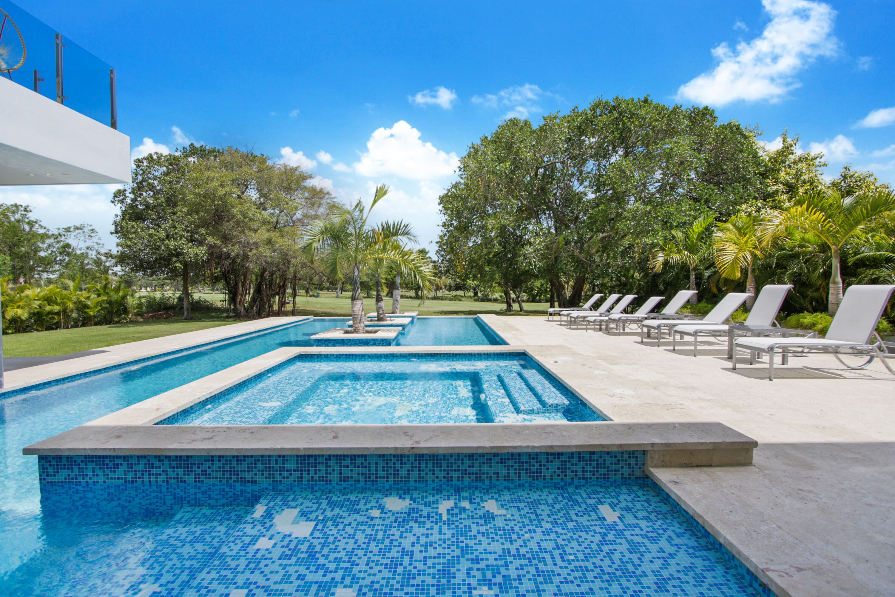 Photo - VILLA PALMA ULTRA MODERN VILLA WITH CHEF BUTLER MAiD LAP POOL