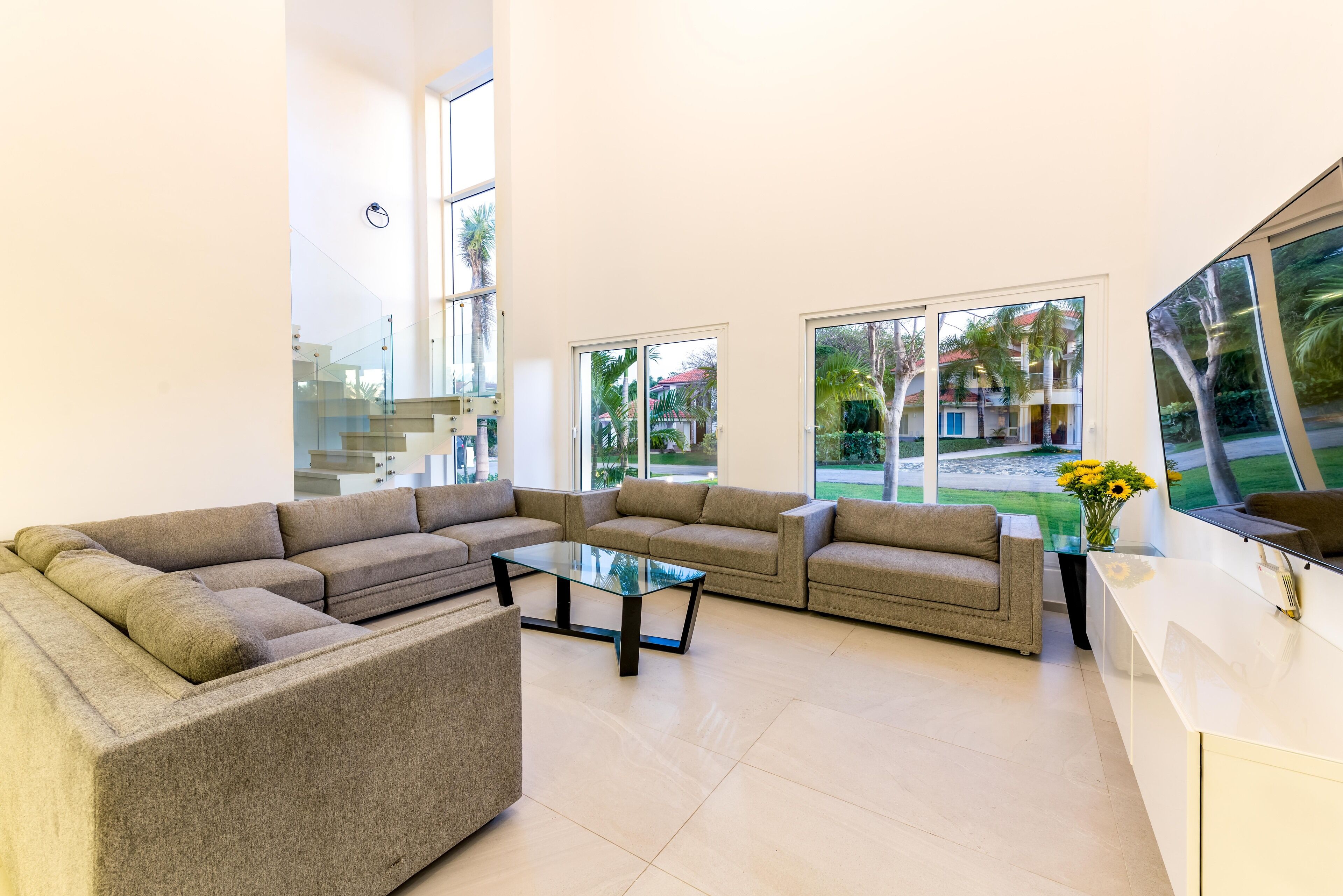 Photo - VILLA PALMA ULTRA MODERN VILLA WITH CHEF BUTLER MAiD LAP POOL