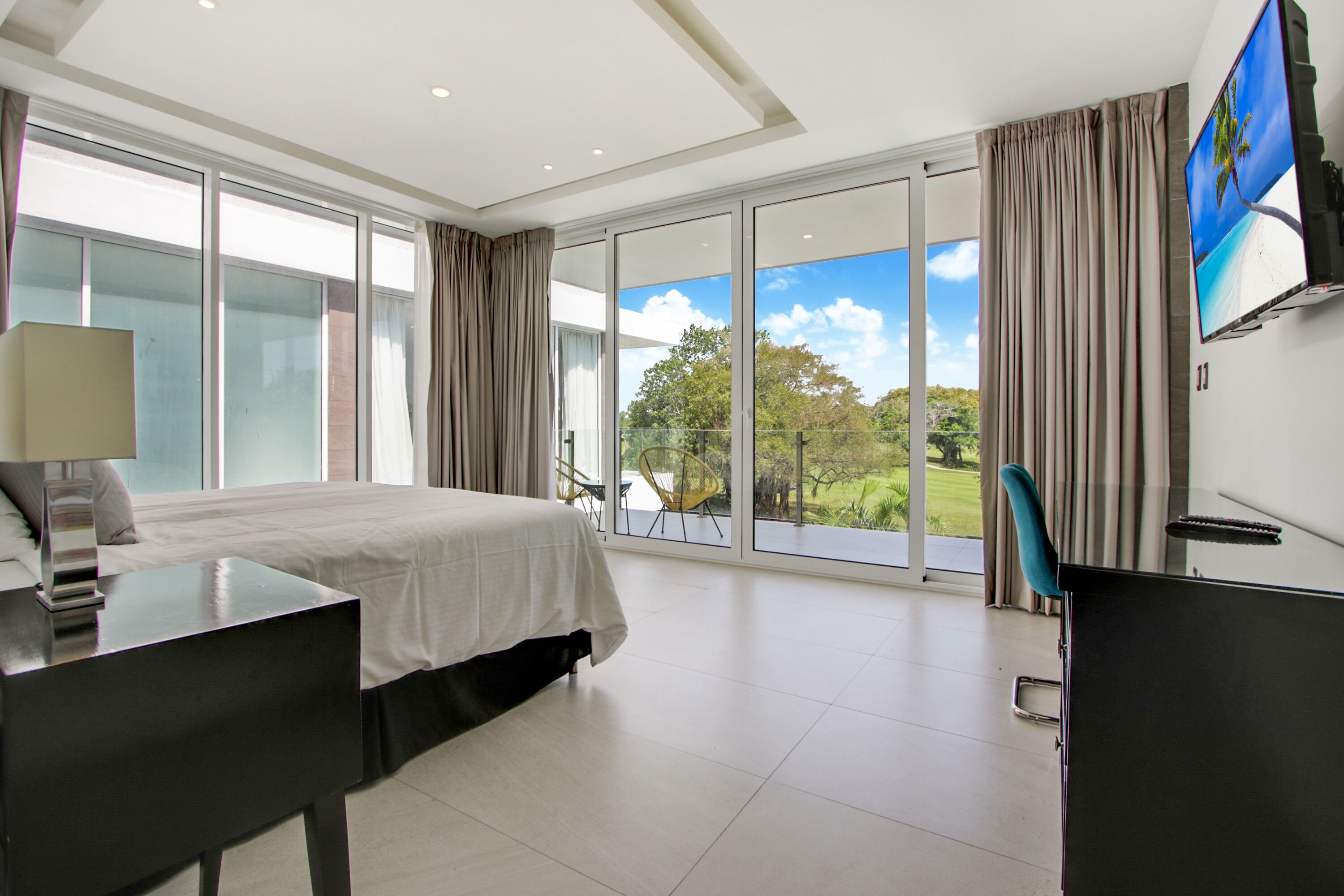 Photo - VILLA PALMA ULTRA MODERN VILLA WITH CHEF BUTLER MAiD LAP POOL