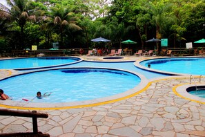 Outdoor pool, a heated pool - Thermas Paradise Apto 223 - @ThermasGoias (GO)