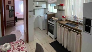 Appartement, 2 grands lits | Cuisine privée