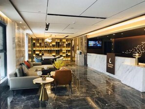 Lobby - Lavande Hotel (Zhuhai Qinglv North Road Tangjiawan Beach) (Zhuhai)