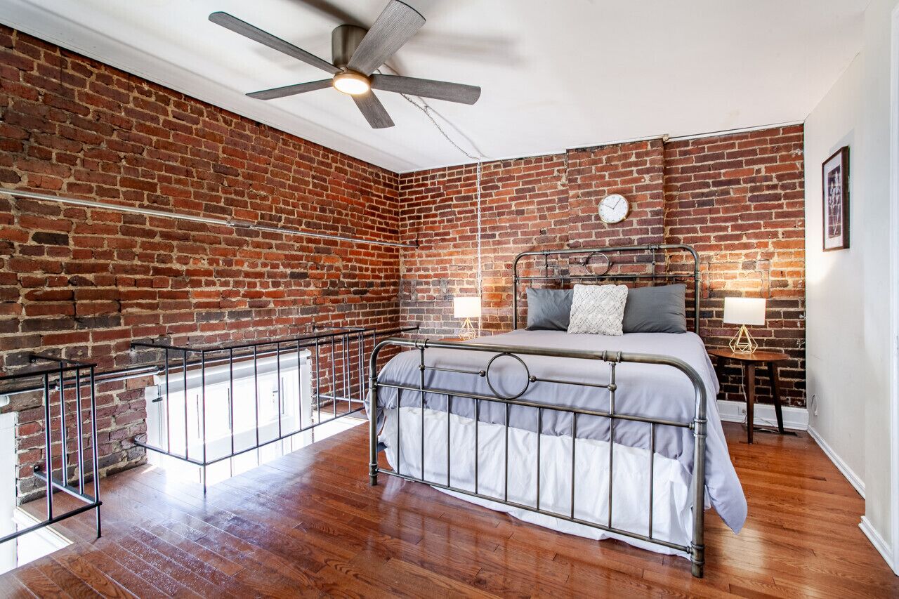 2 bedrooms, desk, iron/ironing board, free WiFi