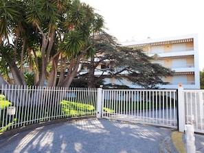 Property grounds - BANDOL, Pleasant T3 classified *** of 68 m2 for 4 people (Bandol)