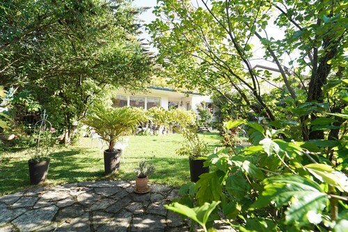 Große ruhige Ferienwohnung (ca. 70qm) mit großem Balkon und Gartenmitbenutzung