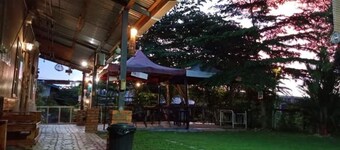 OYO Home 90426 Kepayan Dnd Stay