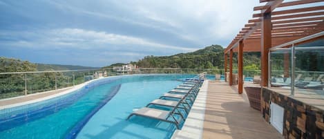 Indoor pool, outdoor pool