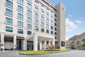 Exterior - Address Beach Resort Fujairah (Al Aqah)