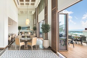 Dining - Address Beach Resort Fujairah (Al Aqah)