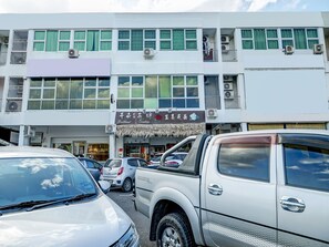 บริเวณภายนอก