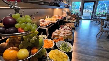 Dagelijks ontbijtbuffet inbegrepen