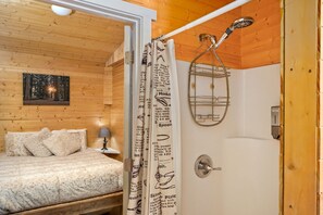 Shower, towels, toilet paper
