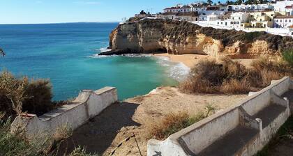 Casa Palmeira Azul by LovelyStay